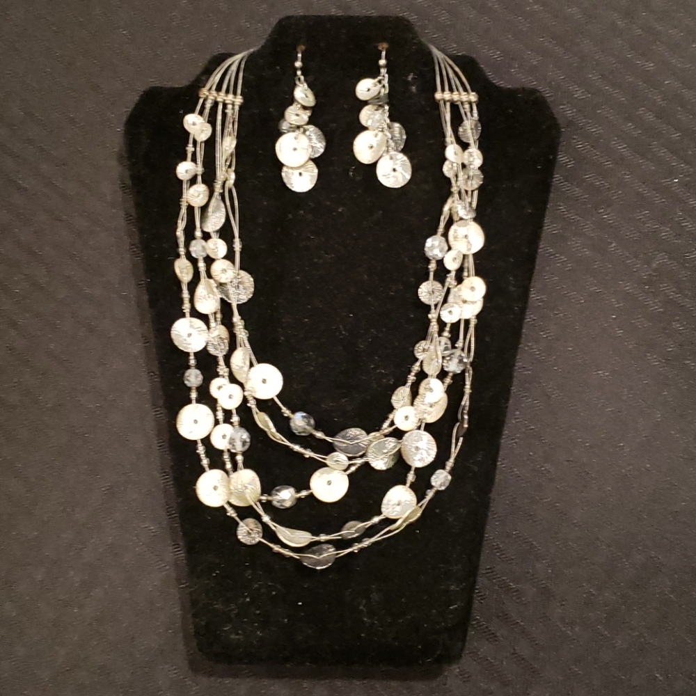 CHICO'S Jewelry Set